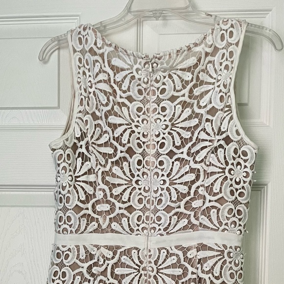 Adrianna Papell white/beige dress, size 6 - Picture 2 of 3